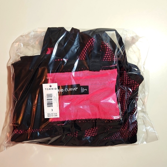 ♥️NWT VINTAGE TORRID UNDERWIRE BRA FISHNET SATIN STRAPPY BRALETTE - Picture 6 of 14